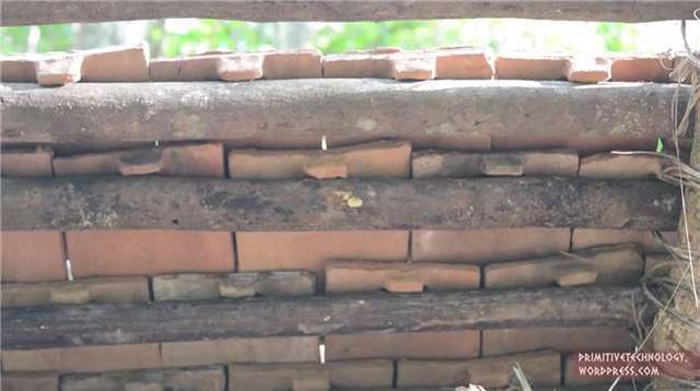 男子什么都没带独闯荒野，空手建造房屋，看到最后简直想拜他为师-希望zz