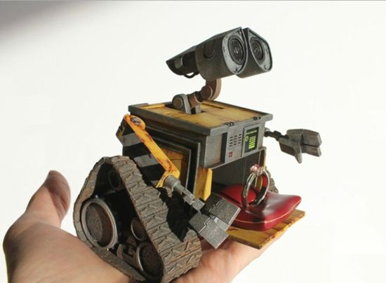 重点是婚戒的盒子——WALL-E，得是骨灰级影迷做的出吧