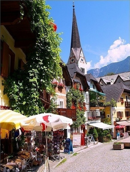 哈尔施塔特镇是奥地利最古老的小镇，被誉为“来自天堂的明信片-希望zz