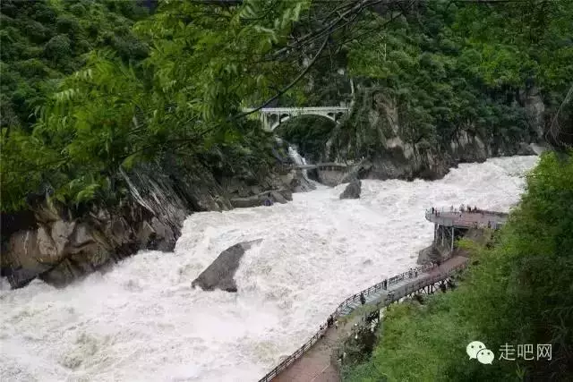 这8条绝美的进藏路 中国最骄傲的世界级风景线!-希望zz